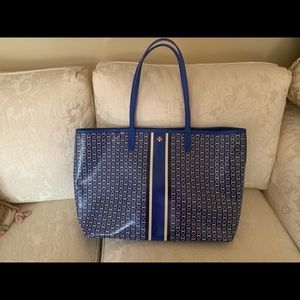 Torch Burch Gemini Link Tote